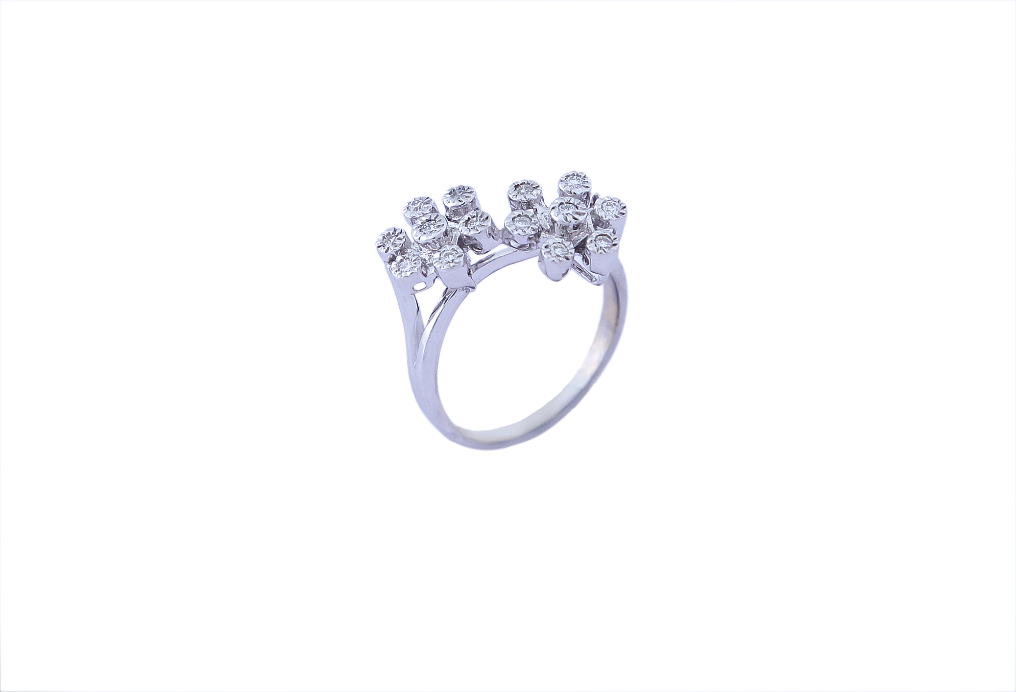 Beautiful Natural Diamond Ring